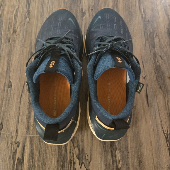 NIKE React Infinity Run Flyknit 4 Gore-Tex Men's Trainers - Picture 4 of 14